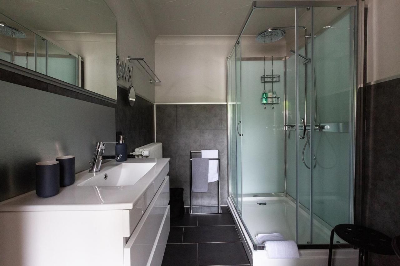 Bed 'N Blues **** Villa Halen Bagian luar foto