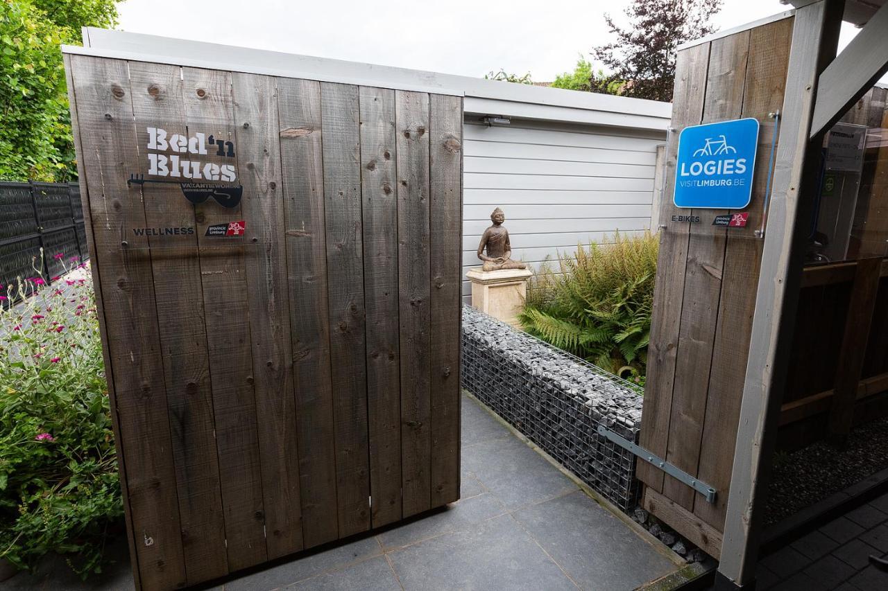 Bed 'N Blues **** Villa Halen Bagian luar foto